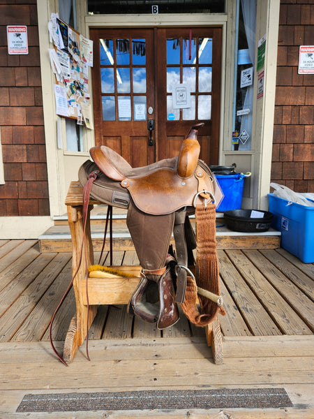 14" Fabtorn Round Skirt Barrel / Trail Western saddle