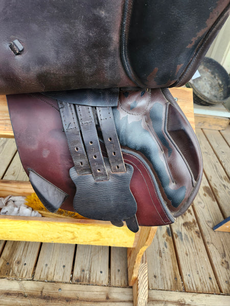 17.5" Barnsby Original Milton Close Contact Jump Saddle