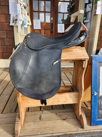 18" Wintec Pro CAIR English Trail Saddle