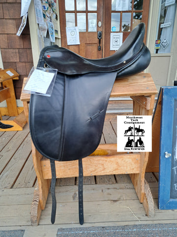 18" Extra Wide Albion SLK Dressage Saddle