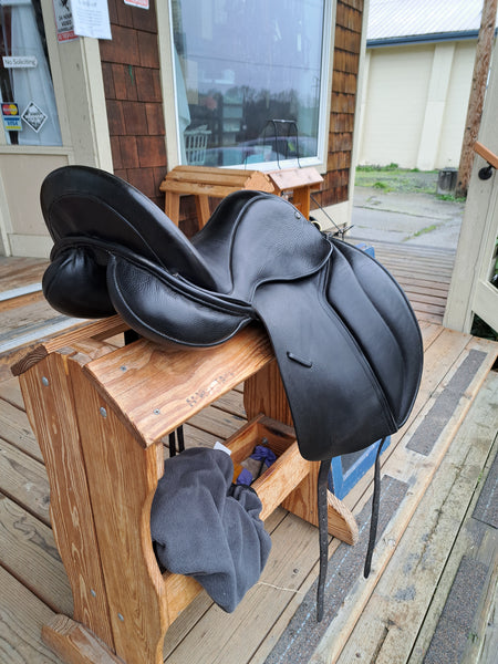 17" JRD Custom Dressage Saddle