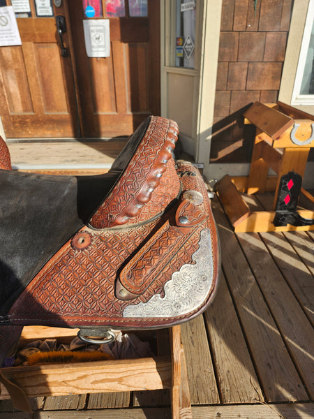 14" Bob Marshall treeless barrel saddle