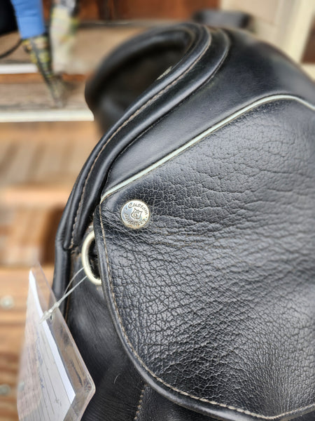 On Trial  Custom Saddlery Icon Flight Dressage Saddle