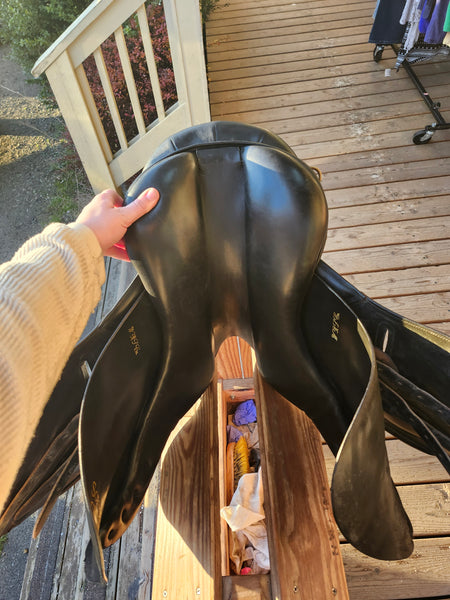 17" Crosby Sofride all purpose saddle