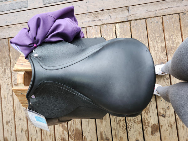 17" Cavaletti Dressage Saddle