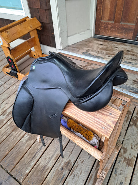 18" Rembrandt Integra Popular Dressage Saddle