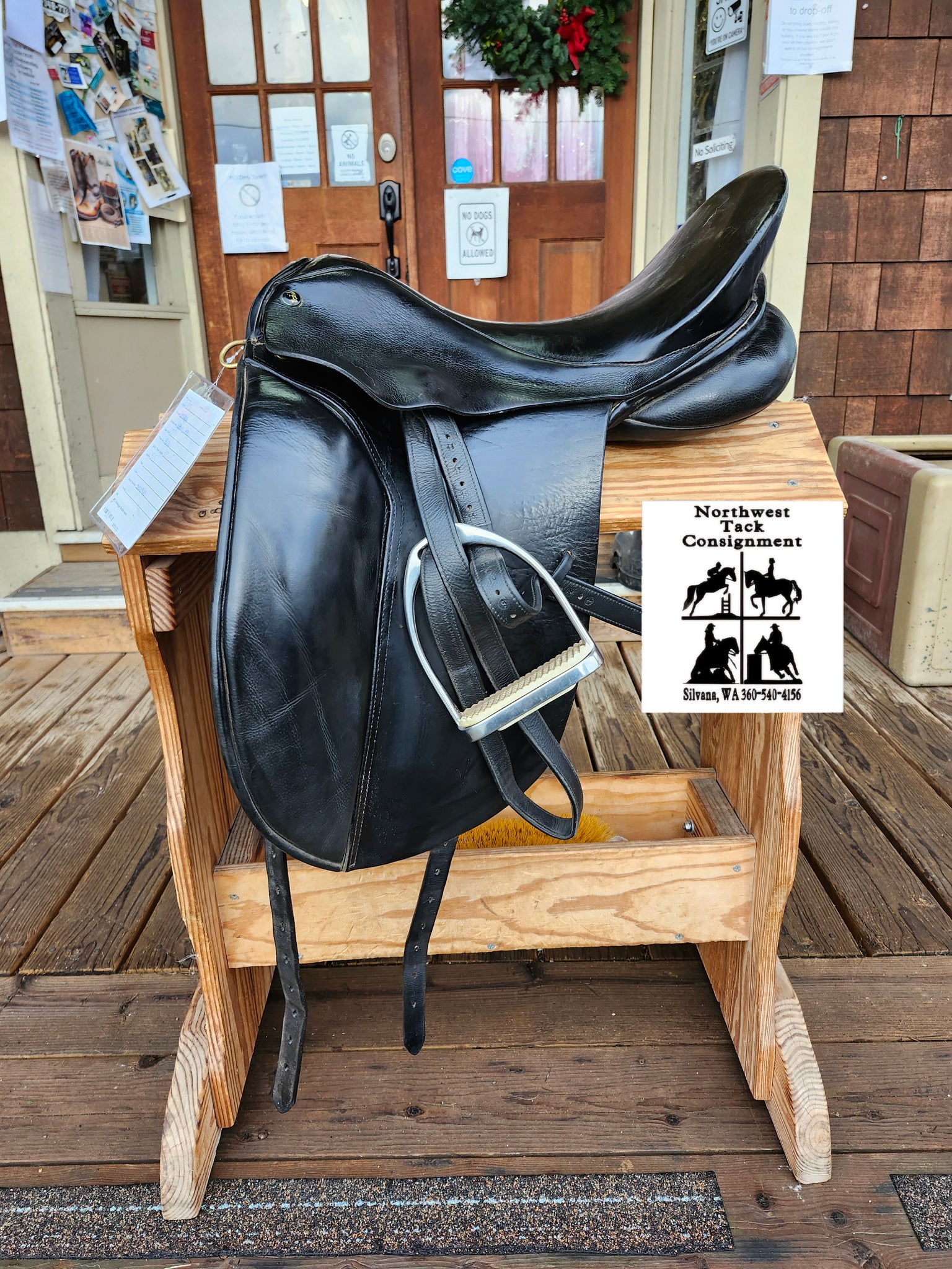 17" JRD Dressage Saddle