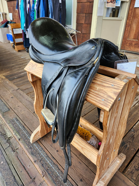 17" JRD Dressage Saddle