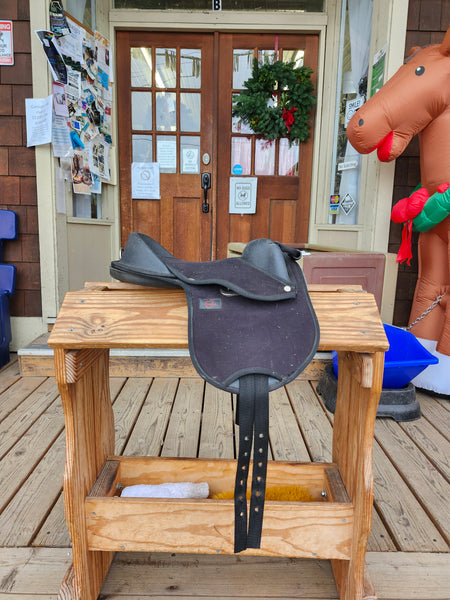 Thorogood leadline saddle