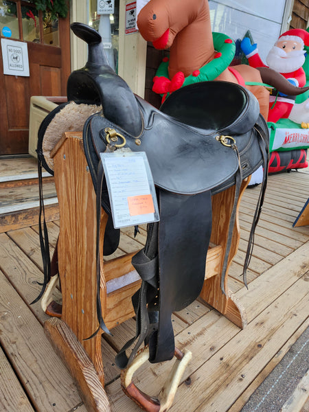 16.5" Big Horn Arab Trail Saddle