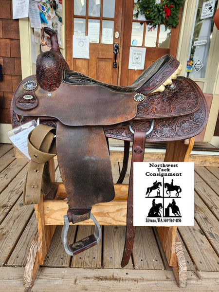 ON TRIAL 16" Master Western Saddle