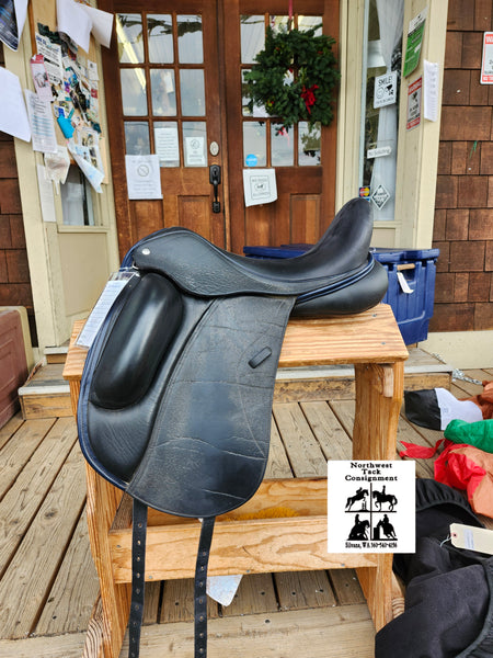 Custom Advantage R Dressage Saddle