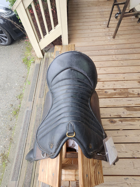 17.5" Thornhill Pro Endurance Saddle