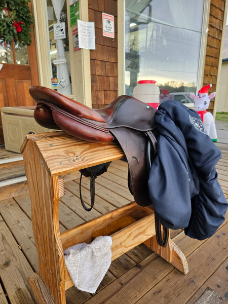 17" Antares Jump Saddle