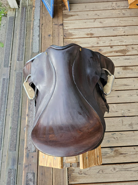 17" Albion Original Comfort Dressage Saddle