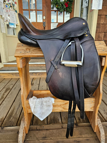 17" Albion Original Comfort Dressage Saddle