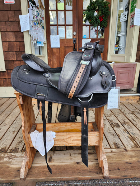 17" Fabtron Cordura Gaited Western Trail Saddle