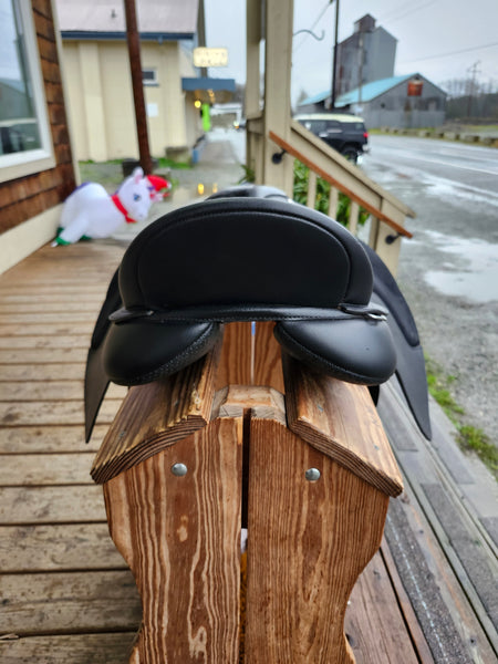 18" Wintec 500 All Purpose Saddle