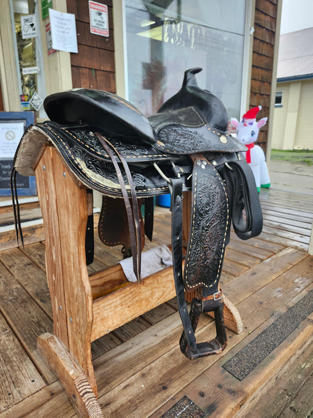 16" Custom Buffalo Saddlery Trail Saddle