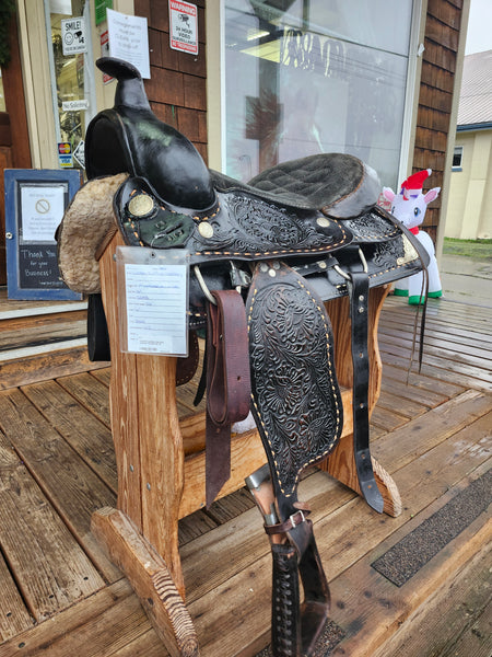 16" Custom Buffalo Saddlery Trail Saddle