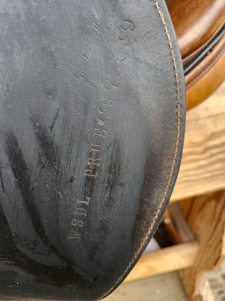 17.5" Crosby All Purpose Saddle