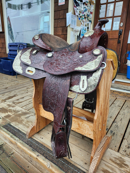 15" Royal King Equitation western saddle