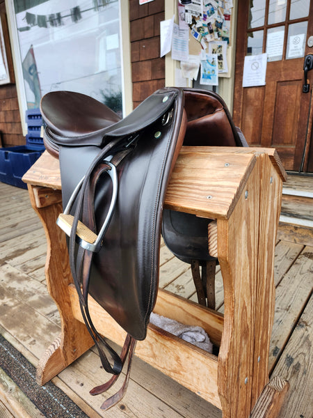 16.5" Lovatt & Ricketts Imperial Dressage Saddle