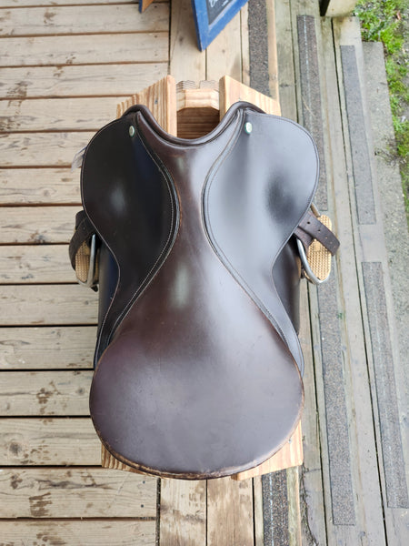 16.5" Lovatt & Ricketts Imperial Dressage Saddle