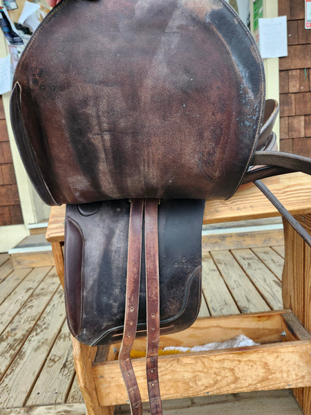 16.5" Lovatt & Ricketts Imperial Dressage Saddle