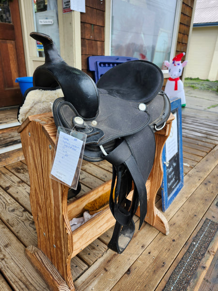 15" Abetta Synthetic Western Saddle