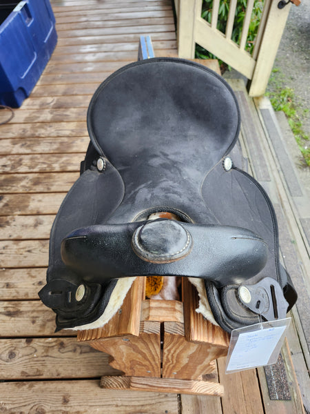 15" Abetta Synthetic Western Saddle