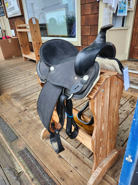 15" Abetta Synthetic Western Saddle