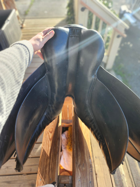 19.5" A. Waldhausen Trail Saddle