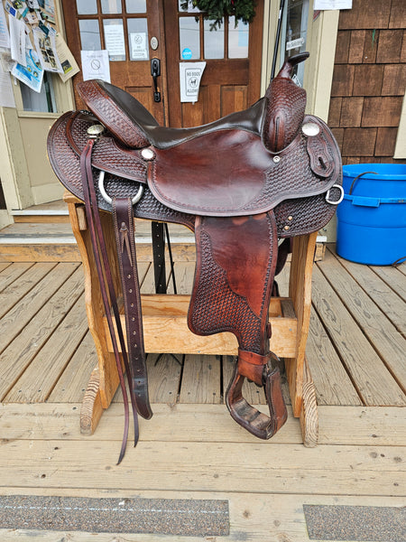 16" Crates Arabian Trail Saddle