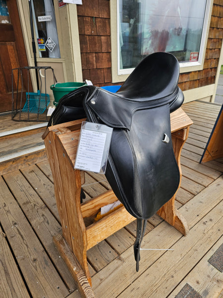 17.5" Bates Innova Dressage Saddle