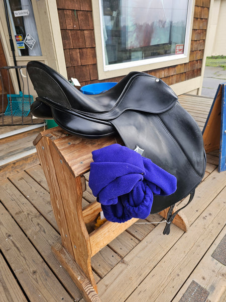 17.5" Bates Innova Dressage Saddle