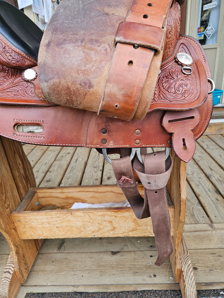 On Trial  15" High Horse Circle Y Mineral Wells Park & Trail Western Saddle