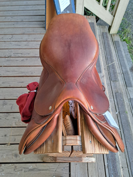 17" CWD Jump saddle