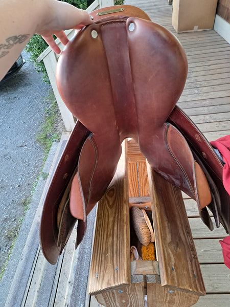 17" CWD Jump saddle