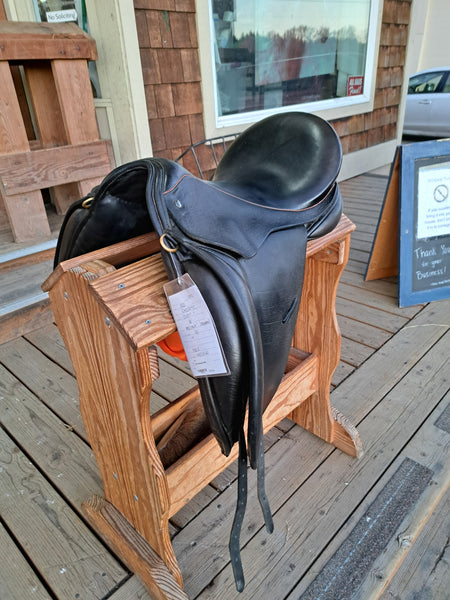 16" JRD Dressage saddle