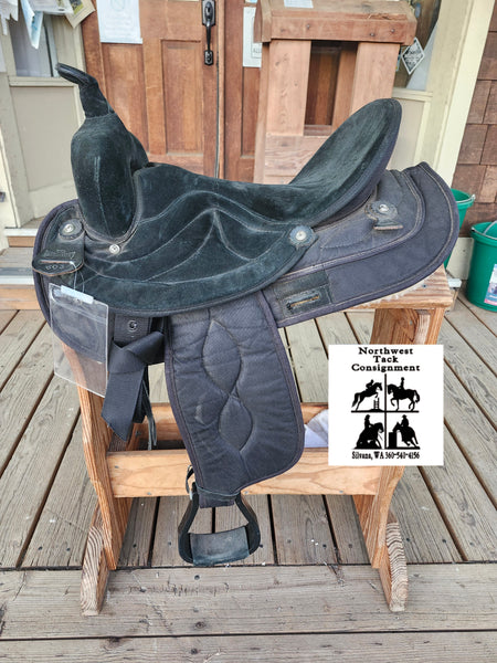 16" Big Horn Synthetic Western Trail Saddle