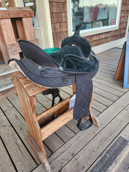 16" Big Horn Synthetic Western Trail Saddle