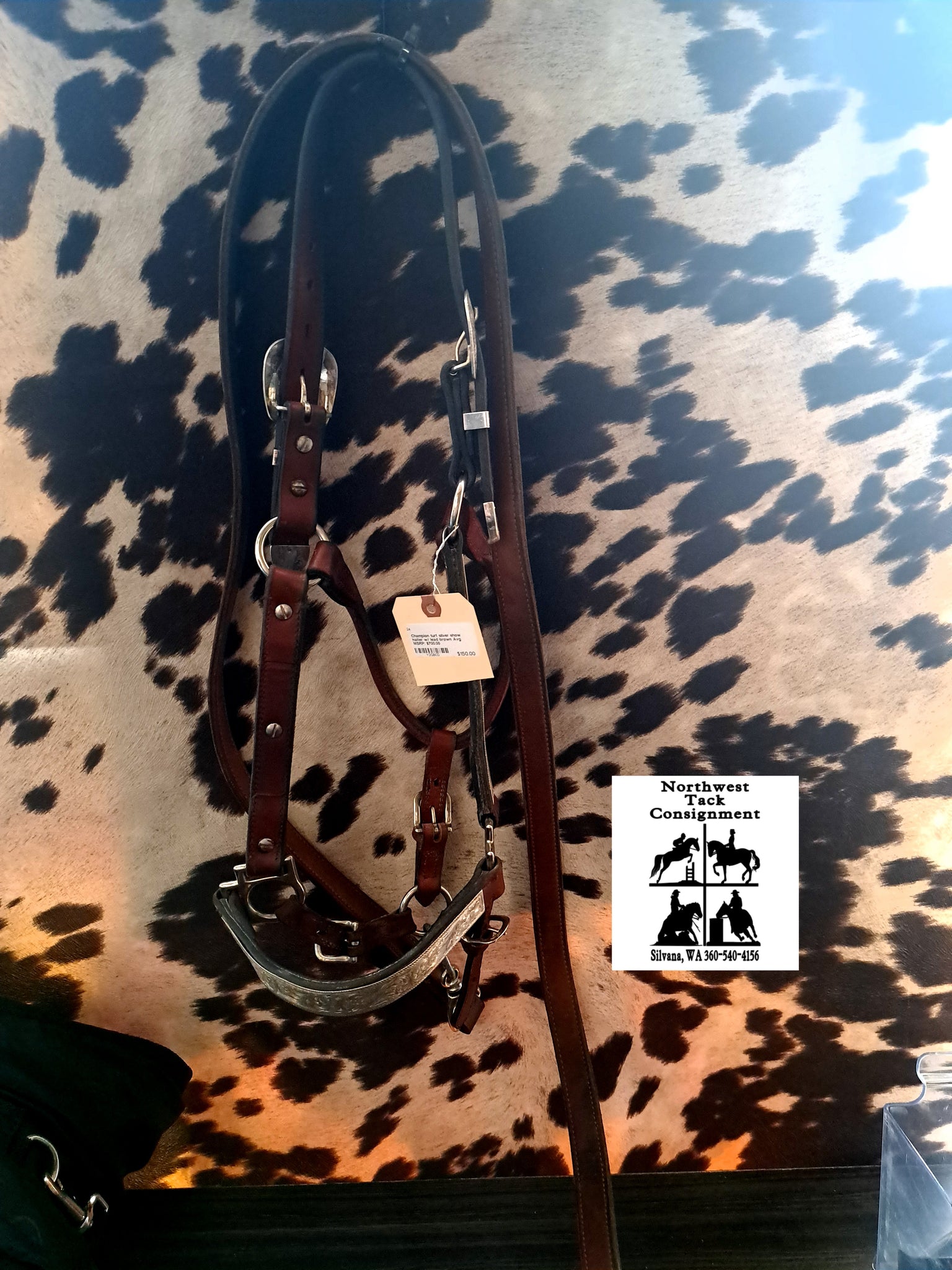 Champion Turf Siver Show Halter w/ Lead