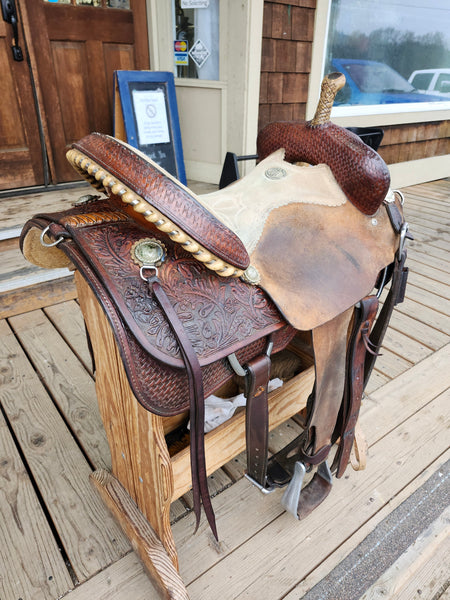 16" Double J Penner Saddle