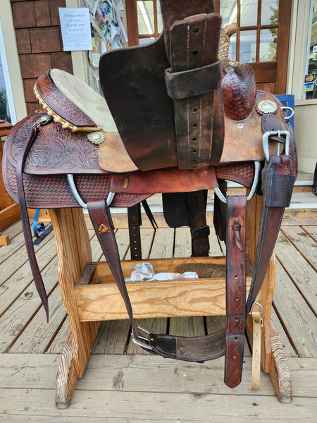 16" Double J Penner Saddle