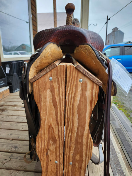 16" Double J Penner Saddle