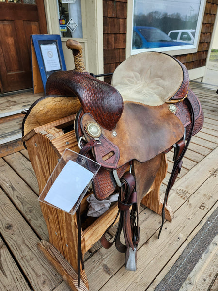 16" Double J Penner Saddle