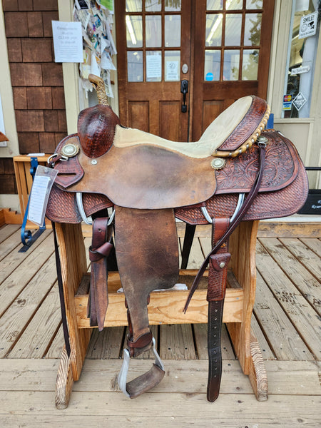 16" Double J Penner Saddle