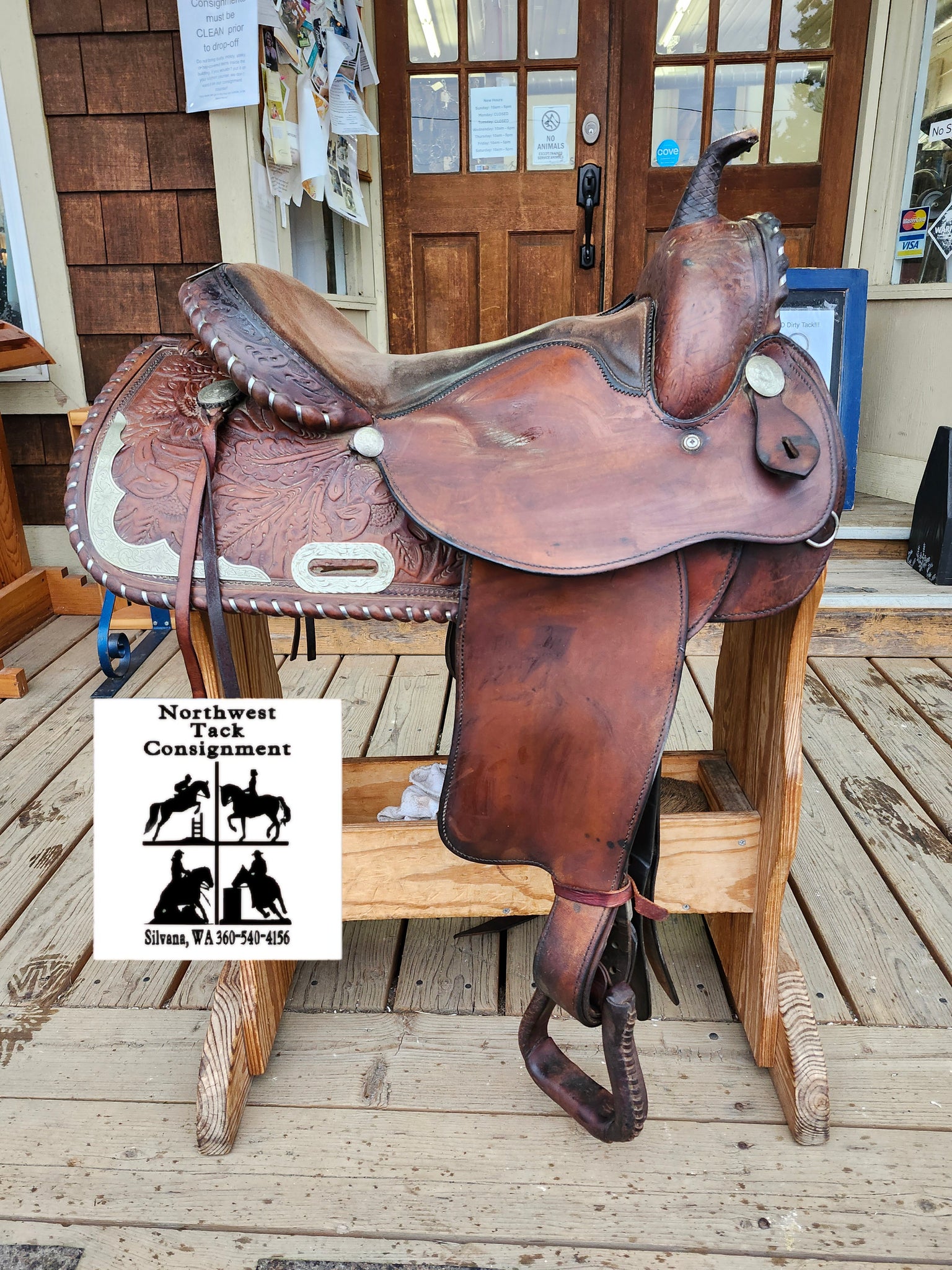 15" Crates Western Show Saddle