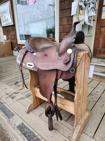 15" Crates Western Show Saddle